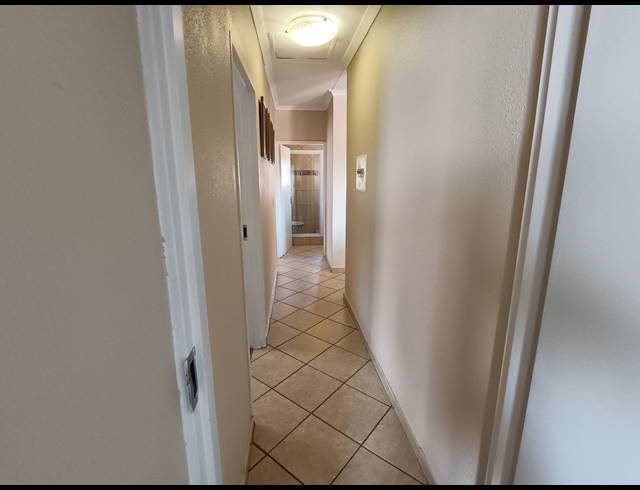 3 BEDROOM TOWNHOUSE FOR SALE IN NEW MARKET PARK